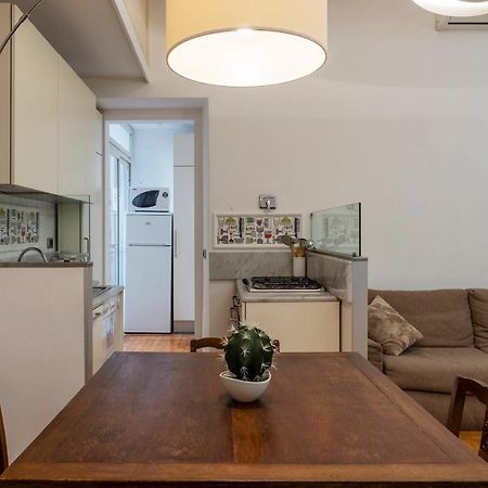 Piazza San Cosimato & Trastevere Apartment โรม ภายนอก รูปภาพ