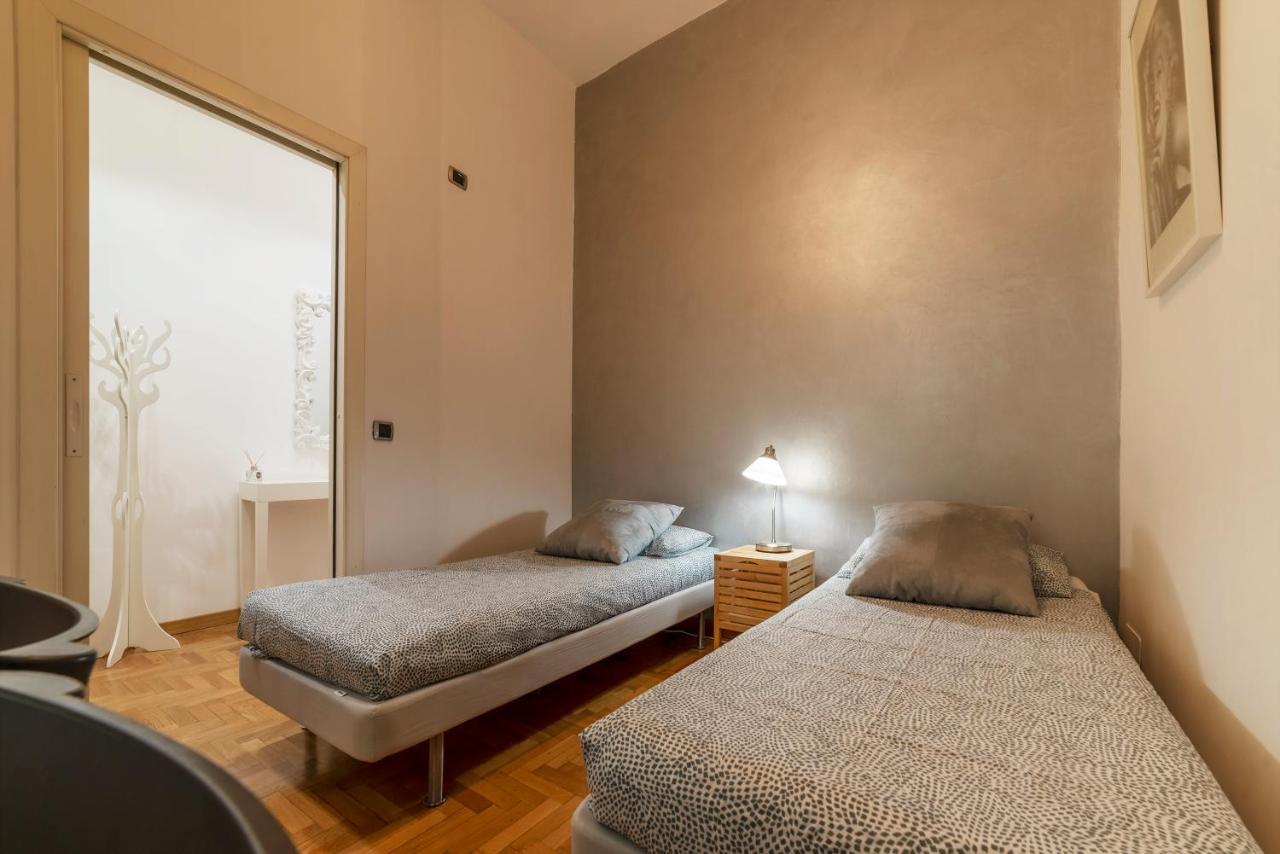 Piazza San Cosimato & Trastevere Apartment โรม ภายนอก รูปภาพ